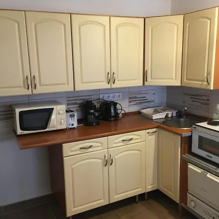 Kiss Апартаменты Uppony