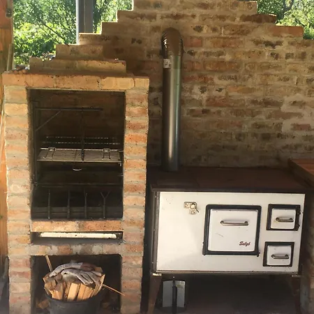 Apartament Kiss